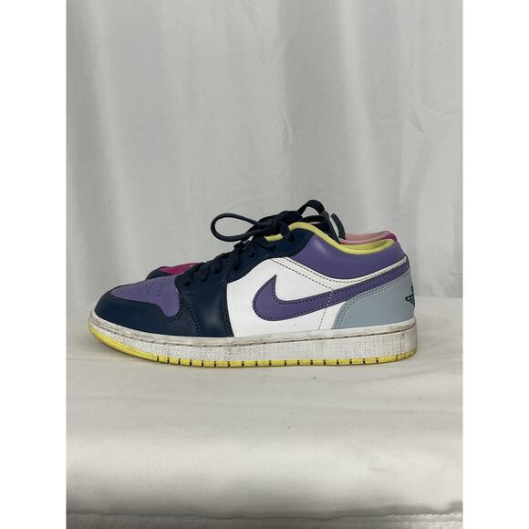 Jordan 'Air Jordan 1 Low Se' Purple Sneakers Size 9 - Picture 4 of 5